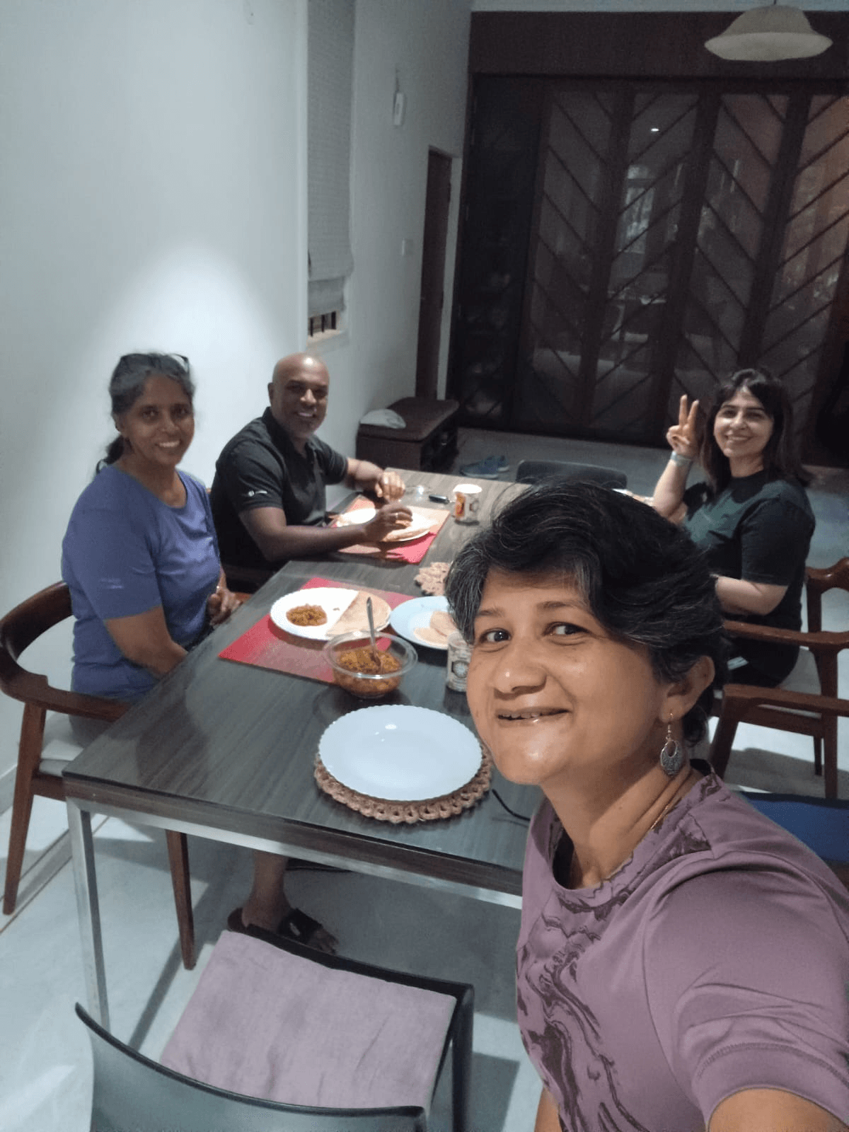 Picture of aprisio members having breakfast together