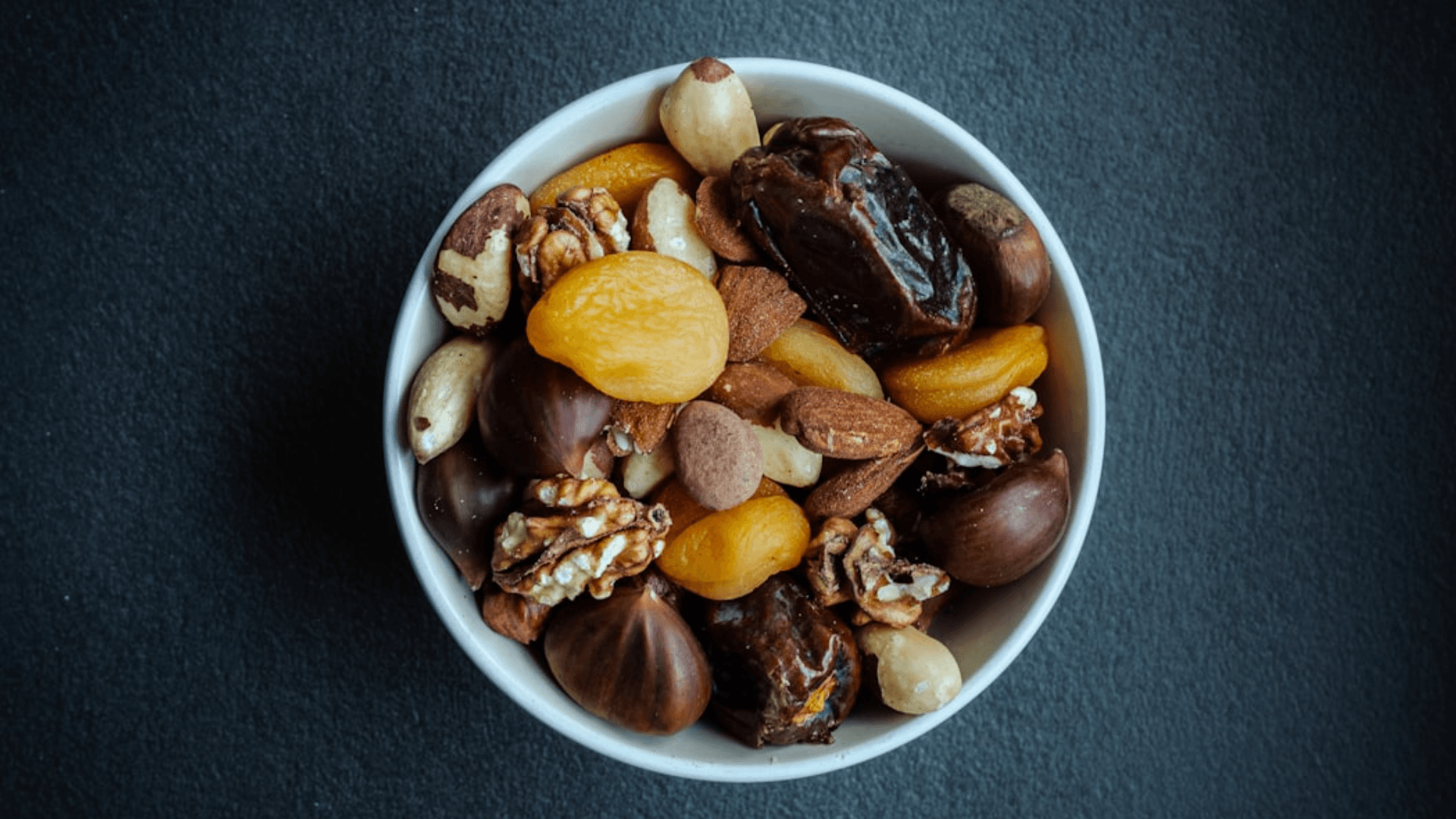 How to Build the Ultimate Road Trip Snack Kit for Balanced Eating